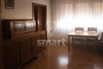 Apartament cu 4 camere decomandat, mobilat în Central