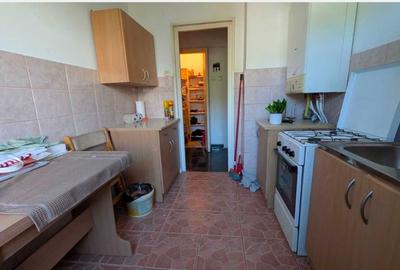 Zona Iuliu Maniu apartament 2 camere etaj intermediar - 3