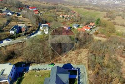 Teren constructii 1.004 mp–priveliște neîntrerupta spre oras - 2