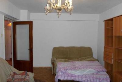 Apartament 3 camere de inchiriat in Ploiesti , langa UCECOM - 2