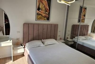 Apartament cu 2 camere decomandat, mobilat în Tomis Nord