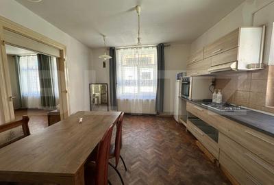 Casa cu potential excelent | Centru Istoric | Curte proprie | Garaj - 4