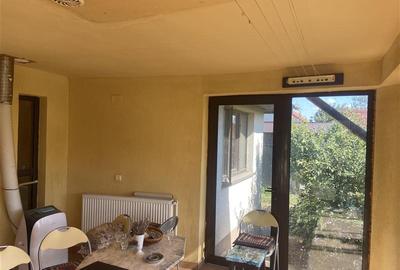 Casa de vanzare in sat Hangulesti cu suprafata de 133 mp , suprafata teren 2000 - 2