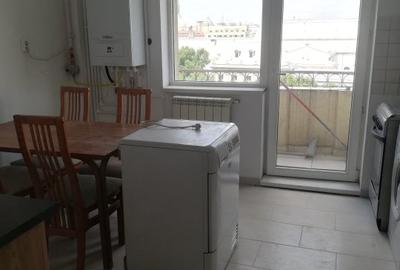 Apartament cu 4 camere decomandat în Unirii - 6