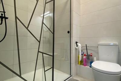 Apartament cu 3 camere de închiriat lângă Parcul Chindia, Târgoviște | Etaj 2, l - 17
