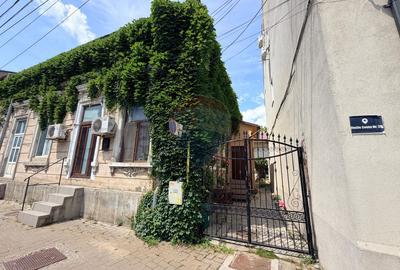 Comision 0% pentru chirias | Casa deosebita cu curte | Zona centrala - 1