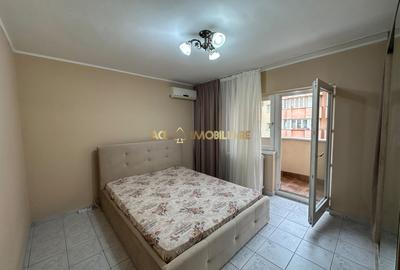 Apartament cu 3 camere decomandat, mobilat în Nerva Traian