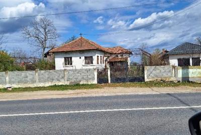 Casă individuală cu 3 camere în Exterior Vest