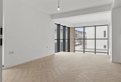 Vilă cu Design Distinct și Locație Excelentă - 18
