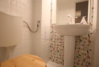 Vanzare apartament cu 4 camere renovat recent,imobil reabilitat termic,lift - 30