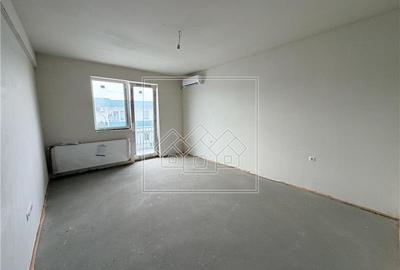 Garsonieră decomandată în Exterior Vest