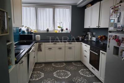 Duplex cu 5 camere în Florești