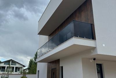 Casă individuală cu 4 camere în Ghencea