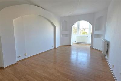 Comision 0% - apartament 2 camere etajul 3 - 8