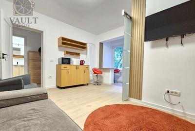 Apartament cu 2 camere decomandat, mobilat în Apărătorii Patriei