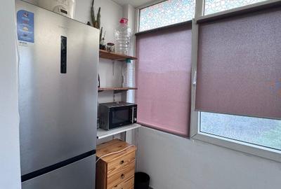 Apartament cu 3 camere decomandat Rovine - 15