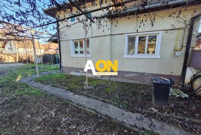 Casă individuală cu 4 camere în Cetate