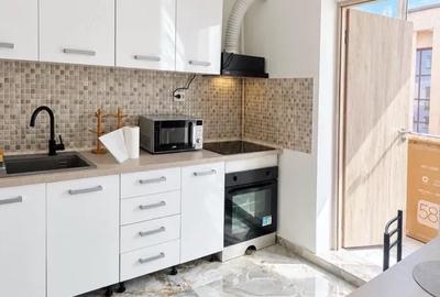 Apartament cu 2 camere decomandat, mobilat în Băneasa