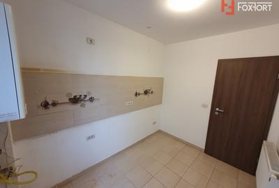 Apartament 2 camere de inchiriat, la parter, Eso -  Giroc - 10