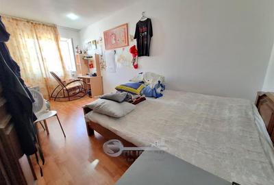 Nicolina 1, apartament 2 camere, decomandat, baie cu geam, 46 mp, se accepta cre - 2