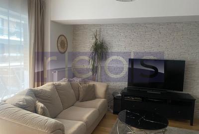 Apartament cu 3 camere decomandat, mobilat în Străulești