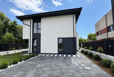Casă individuală cu 4 camere în Est