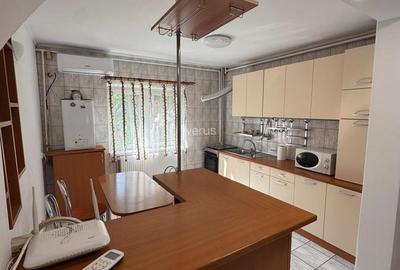 Apartament cu 3 camere decomandat în 13 Septembrie