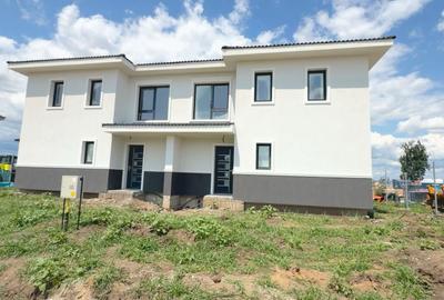 Duplex cu 4 camere în Șura Mică