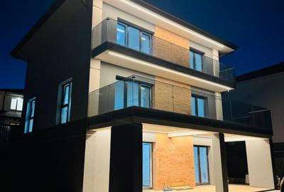 Casă individuală cu 4 camere în Dezmir