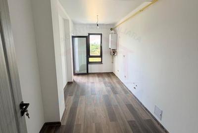 Apartament cu 2 camere în Micro 17