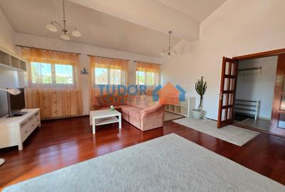 Elegant 2-Bedroom Penthouse Duplex with House-Like Feel - 3