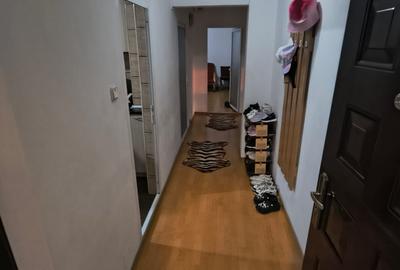 Apartament 4 camere decomandat | Trocadero - 9