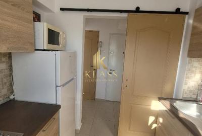 Apartament decomandat de inchiriat cu 3 camere  in Calea Victoriei - 7