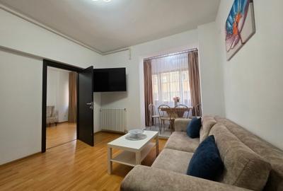 Apartament cu 2 camere semidecomandat în Ultracentral