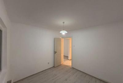Apartament recent renovat cu centrala proprie parter zona Sagului - 8