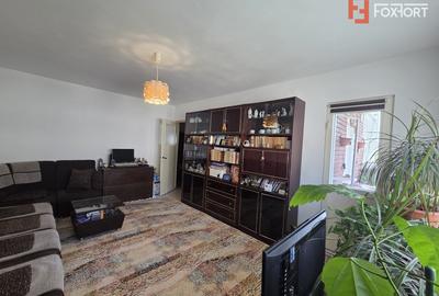 Apartament 2 camere de Vanzare, Decomandat, Micalaca, 2 Balcoane, Comision 0% - 11