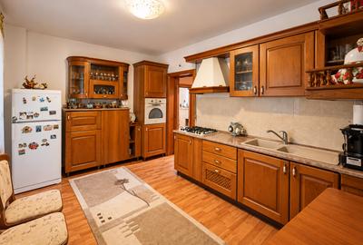 Casa P+M - Palas - teren 340mp - 6 camere - 20