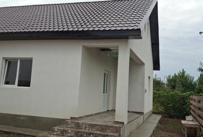 Vindem casa in Lumina - 2