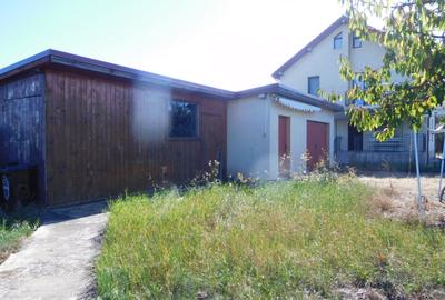 Casa individuala, teren si livada - 4