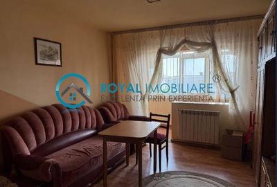 Apartament cu 4 camere decomandat, mobilat în 9 Mai