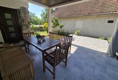 CASA 3 dormitoare, stil rustic-contemporan utilată complet, comision 0 - 18