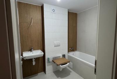 Garsonieră de vânzare + loc de par - 3