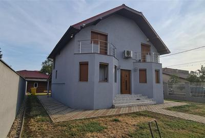 Vila P+M cu garaj inchis, in Bujac, pe colt - 3