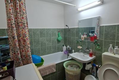 AP. 3 CAM. DEC., CENTRALA PROPRIE, BLOC '84 - 7
