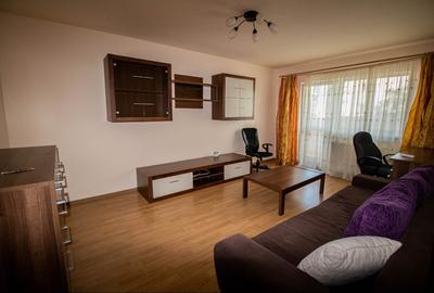 Apartament cu 3 camere decomandat, mobilat în Zorilor