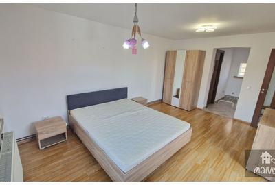 Apartament 2 camere, Zona Tractorul - 2
