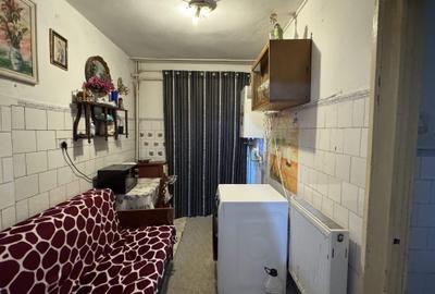 2 cam. etaj 1, 52 mp, fara imbunatatiri, zona Zahana - 6
