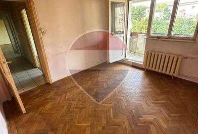 Apartament 3 camere decomandat Piața Rogerius - 13