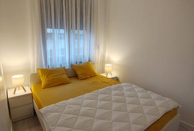 Apartament cu 2 camere decomandat, mobilat în Universitate