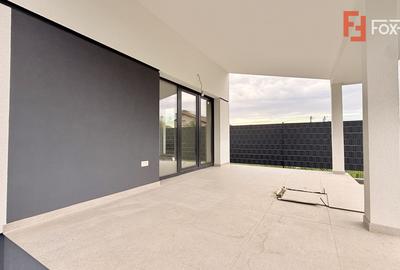 Duplex despartit, de vanzare 4 camere - curent trifazic - Mosnita Veche - 2